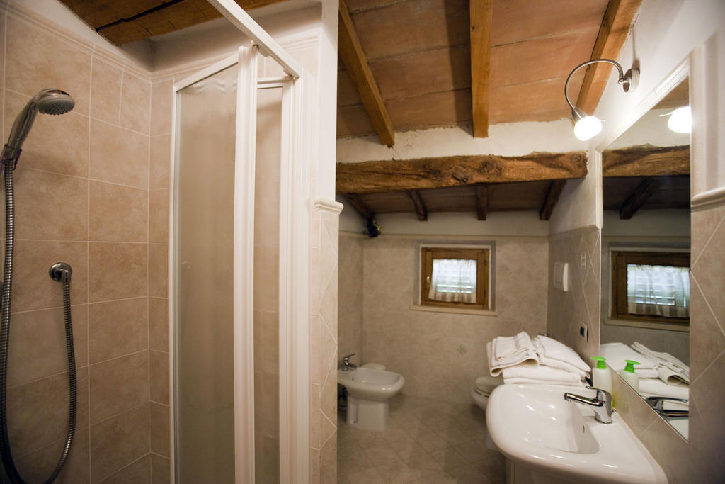 Agriturismo Podere Olivello In Val D'Orcia Montalcino Cameră foto
